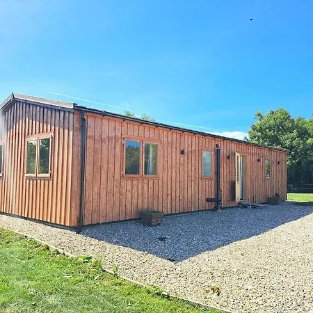The Woodland Apartment